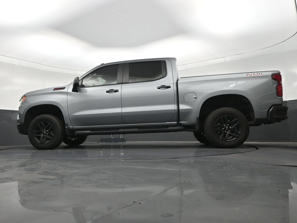 Used 2024 Chevrolet Silverado 1500 LT Trail Boss w/ Convenience Package II AWD/4WD image 25