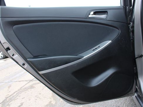 Used 2017 Hyundai Accent SE image 34