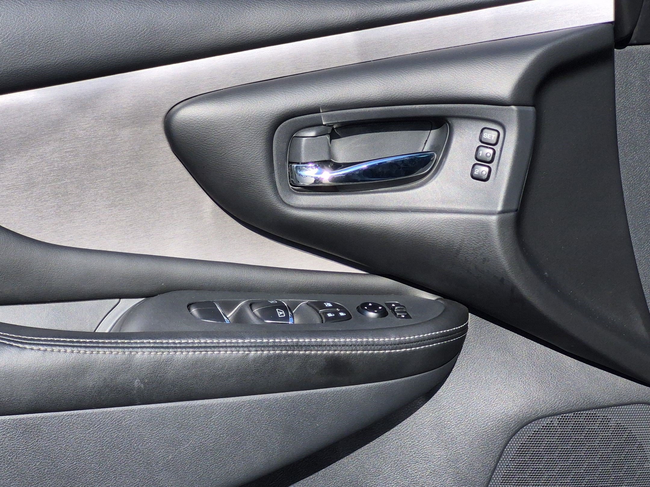 Used 2024 Nissan Murano SL FWD image 13
