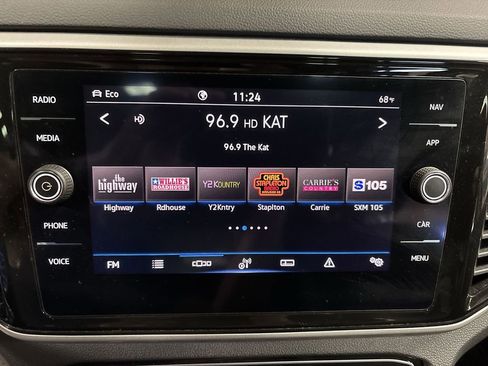 Used 2021 Volkswagen Atlas SEL Premium image 12