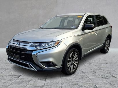 Used 2019 Mitsubishi Outlander ES