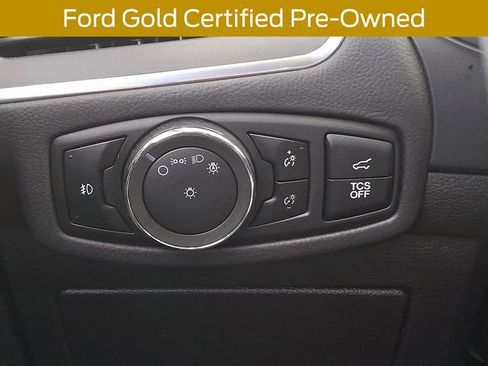 Used 2024 Ford Edge Titanium image 25