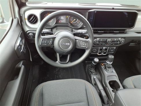 New 2026 Jeep Gladiator Sport image 8