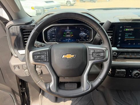Used 2026 Chevrolet Silverado 1500 LT w/ Texas Edition Plus AWD/4WD image 8