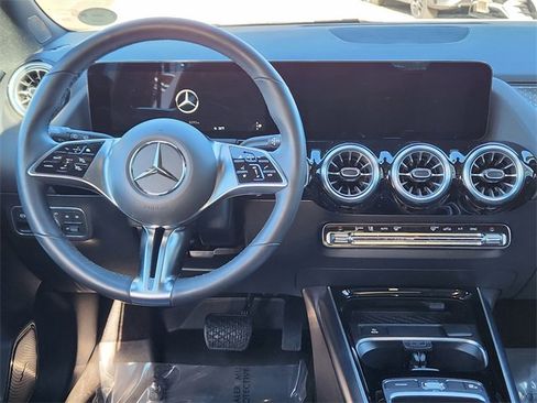 Certified 2025 Mercedes-Benz GLA 250 4MATIC image 14