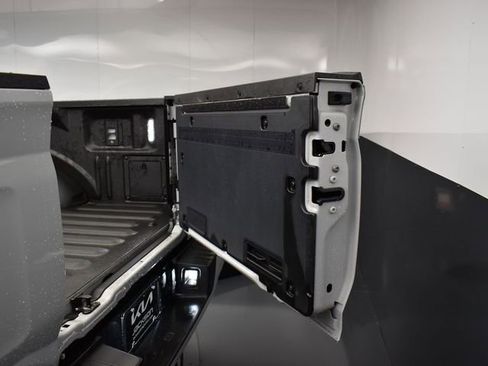 Used 2024 Ford F150 Platinum w/ Equipment Group 702A High image 11