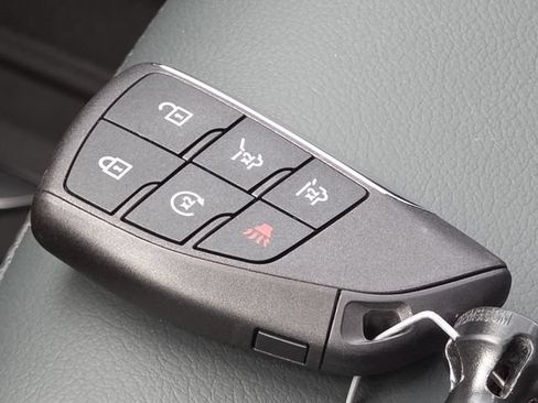 New 2026 GMC Yukon XL AT4 w/ AT4 Premium Plus Package AWD/4WD image 41
