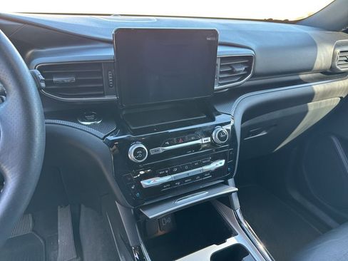 Certified 2022 Ford Explorer ST w/ Equipment Group 401A image 14