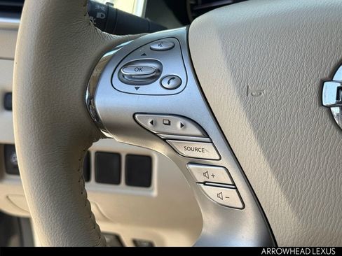 Used 2016 Nissan Murano Platinum w/ Platinum Technology Package FWD image 15