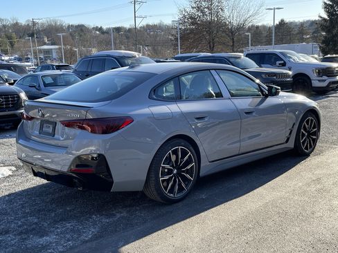 Used 2026 BMW 430i xDrive w/ M Sport Package AWD/4WD image 5