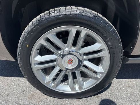 Used 2014 Cadillac Escalade ESV Premium AWD/4WD image 31