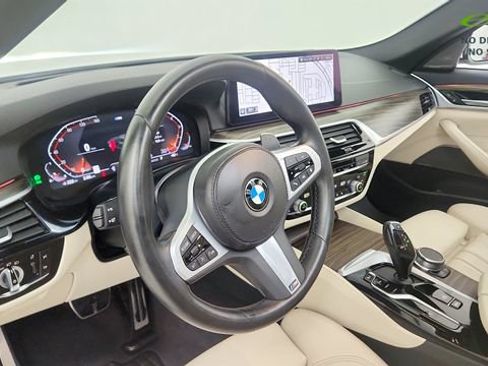 Used 2023 BMW 530i w/ M Sport Package RWD image 30