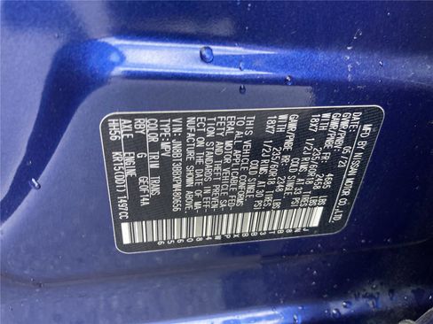 Used 2023 Nissan Rogue SV image 36