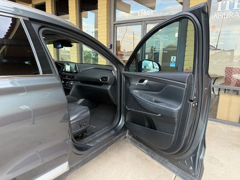 Used 2019 Hyundai Santa Fe FWD image 21