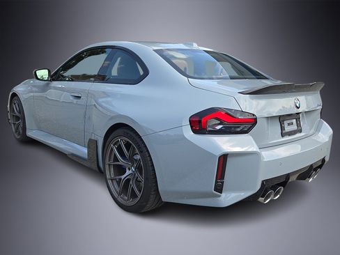 Used 2023 BMW M2 RWD image 4
