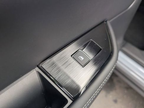 New 2026 Nissan Rogue Platinum image 12