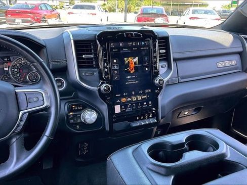 Used 2023 RAM 1500 Laramie AWD/4WD image 9