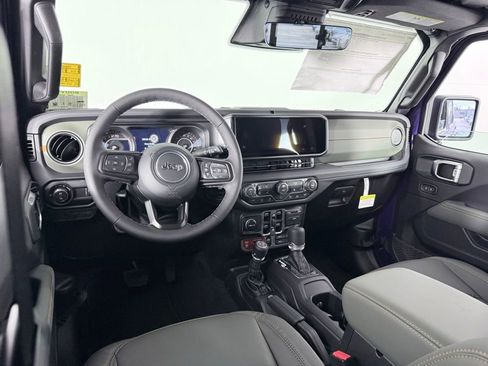 New 2026 Jeep Gladiator Mojave image 14