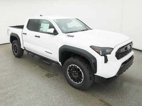 New 2025 Toyota Tacoma TRD Off-Road image 16