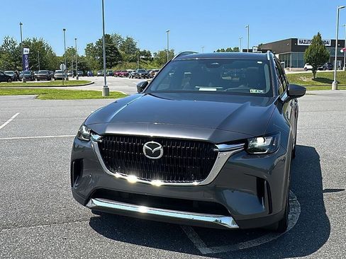 Used 2024 MAZDA CX-90 Plug-In Hybrid w/ Premium Plus AWD/4WD image 17