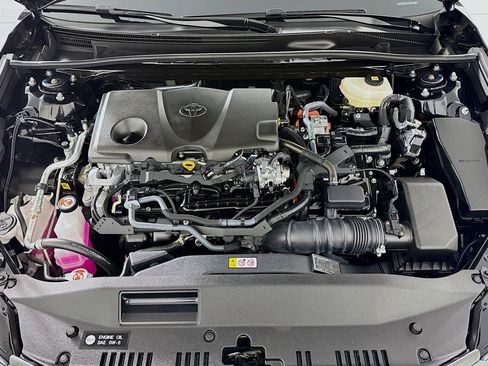 Used 2025 Toyota Camry XSE image 10