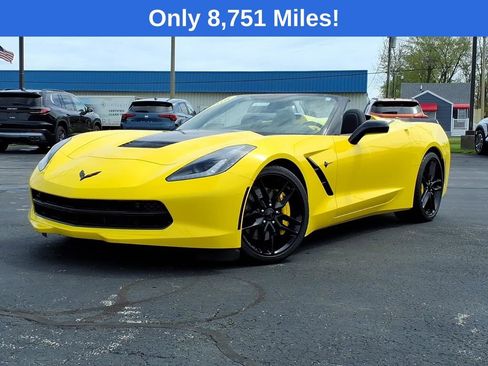 Used 2016 Chevrolet Corvette Stingray Convertible w/ 2LT Preferred Equipment Group RWD image 8