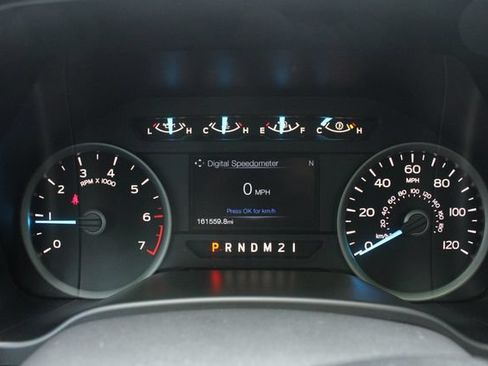 Used 2017 Ford F150 XLT w/ Equipment Group 302A Luxury AWD/4WD image 10