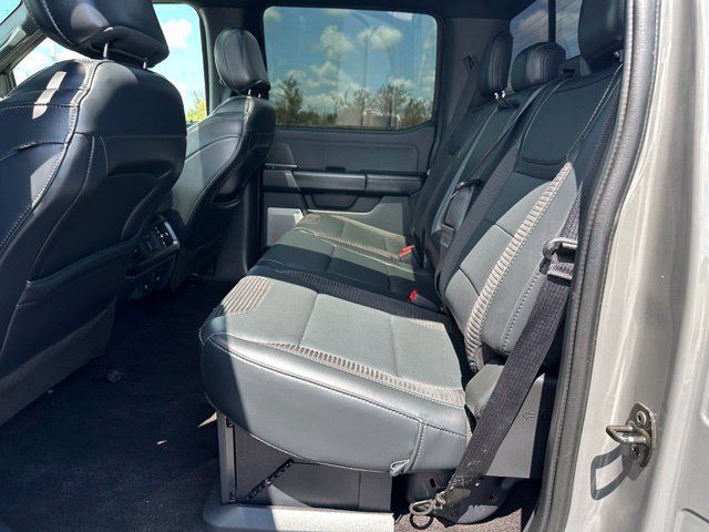 Used 2021 Ford F150 Raptor w/ Equipment Group 801A High AWD/4WD image 9