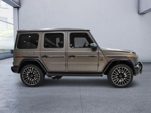 Certified 2025 Mercedes-Benz G 63 AMG 4MATIC image 7