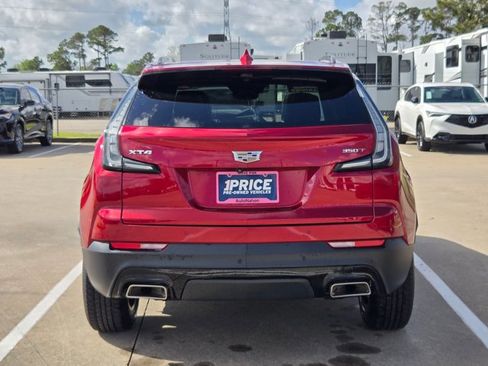 Used 2022 Cadillac XT4 Sport w/ Enhanced Visibility Package image 7