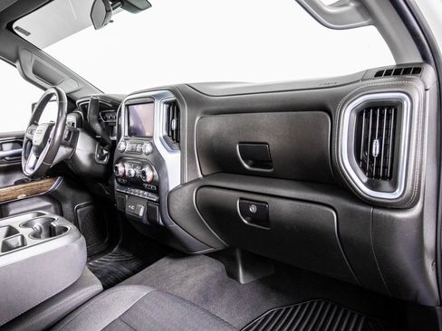 Used 2022 GMC Sierra 1500 SLE image 15