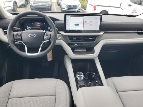 New 2026 Ford Explorer Platinum w/ LUX Leather Package image 14