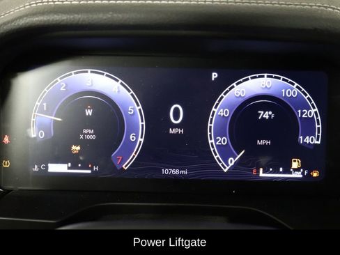 Used 2024 Jeep Grand Cherokee Limited w/ Luxury Tech Group II RWD image 11