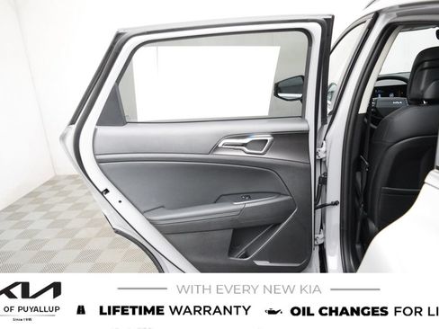 New 2026 Kia Sportage EX w/ EX Panoramic Sunroof Package AWD/4WD image 11