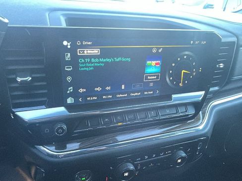 Used 2023 Chevrolet Silverado 1500 LT image 21