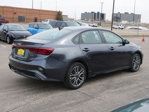 Certified 2024 Kia Forte GT-Line image 7