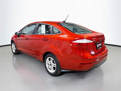 Used 2019 Ford Fiesta SE w/ Cold Weather Package image 9