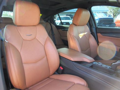 Used 2024 Cadillac CT5 V w/ Platinum Package image 9