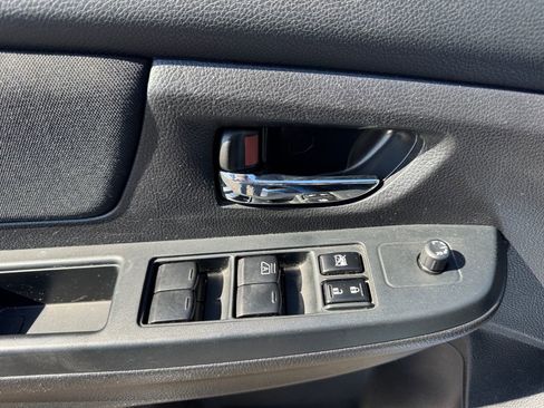 Used 2014 Subaru Impreza 2.0i Sport Premium image 11
