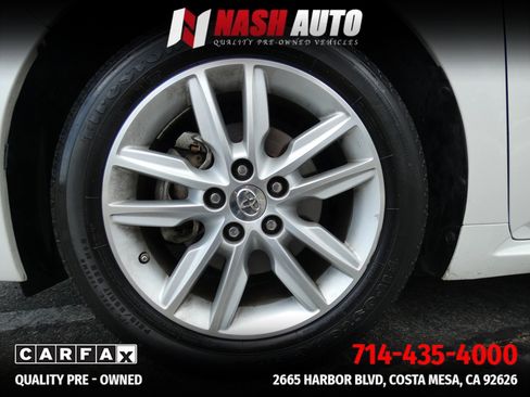 Used 2014 Toyota Avalon XLE Premium FWD image 19