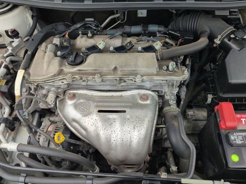 Used 2013 Scion tC FWD image 29