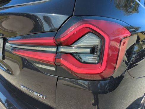 Certified 2022 BMW X3 sDrive30i image 10