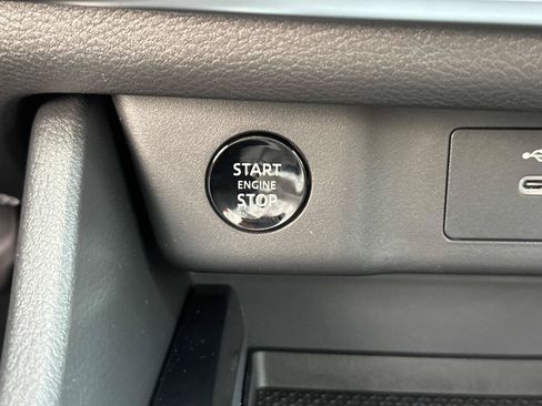 New 2026 Nissan Rogue SV AWD/4WD image 37