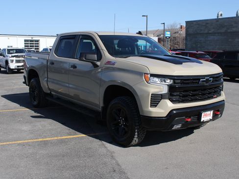 Used 2022 Chevrolet Silverado 1500 LT Trail Boss w/ Protection Package image 3