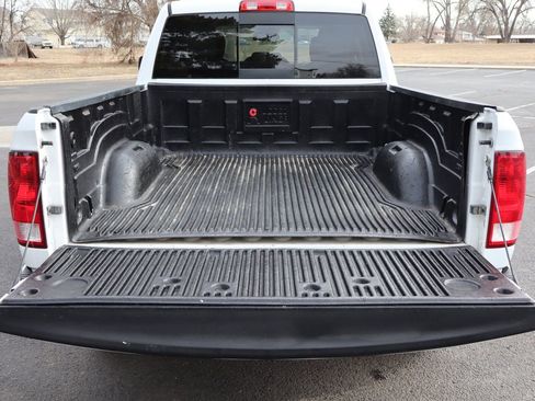 Used 2016 RAM 1500 Classic SLT image 14