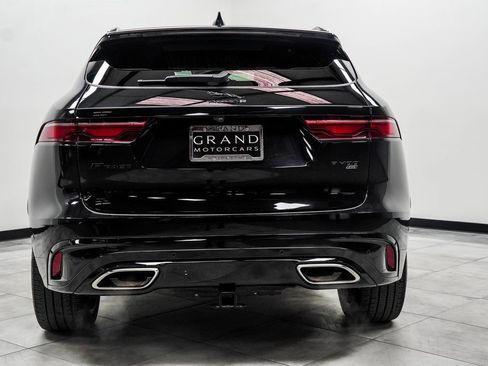 Used 2021 Jaguar F-PACE R-Dynamic S image 9
