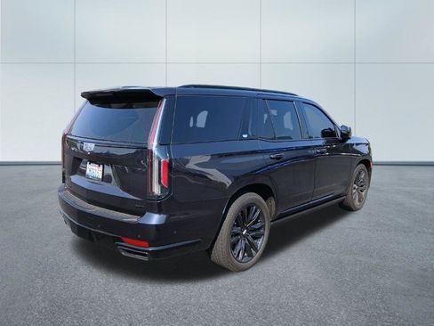 Certified 2024 Cadillac Escalade Sport w/ LPO, ONYX Package AWD/4WD image 7