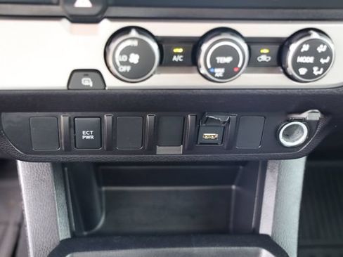 Certified 2021 Toyota Tacoma SR w/ SR Convenience Package RWD image 21
