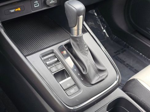 Certified 2025 Honda CR-V LX image 25