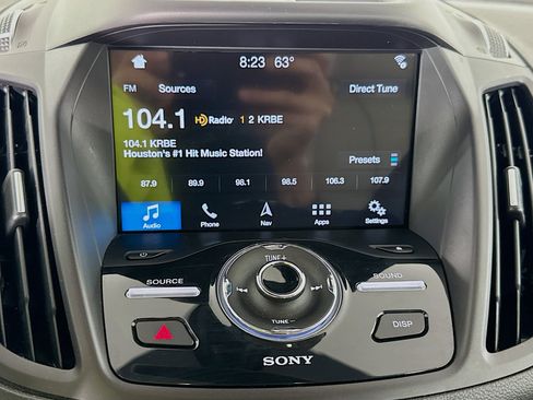 Used 2017 Ford Escape Titanium image 17